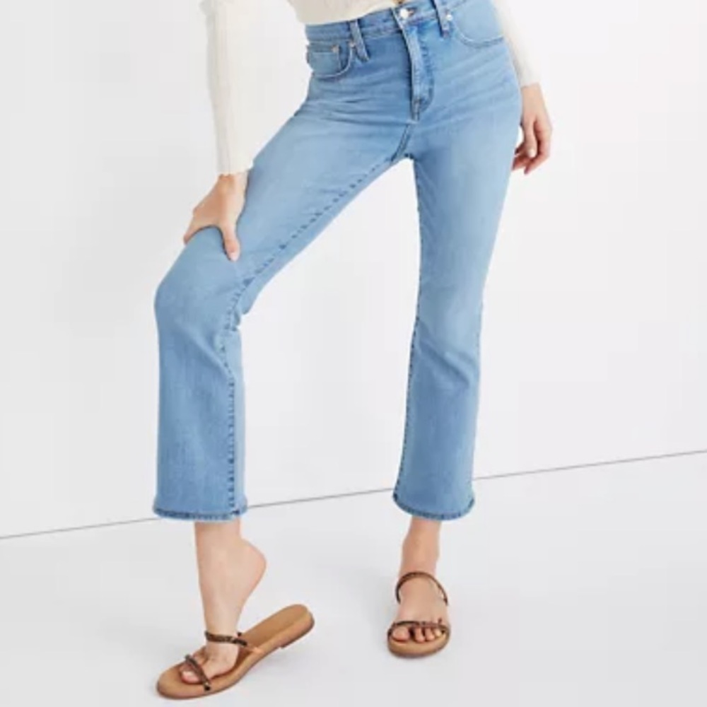 NWT Cali Demi-Boot Jeans in Connolly Wash: Coolmax® Denim Edition